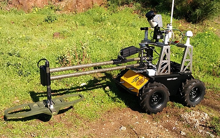 Hàn Quốc phát triển robot có khả năng phát hiện chất nổ ở khu vực phi quân sự